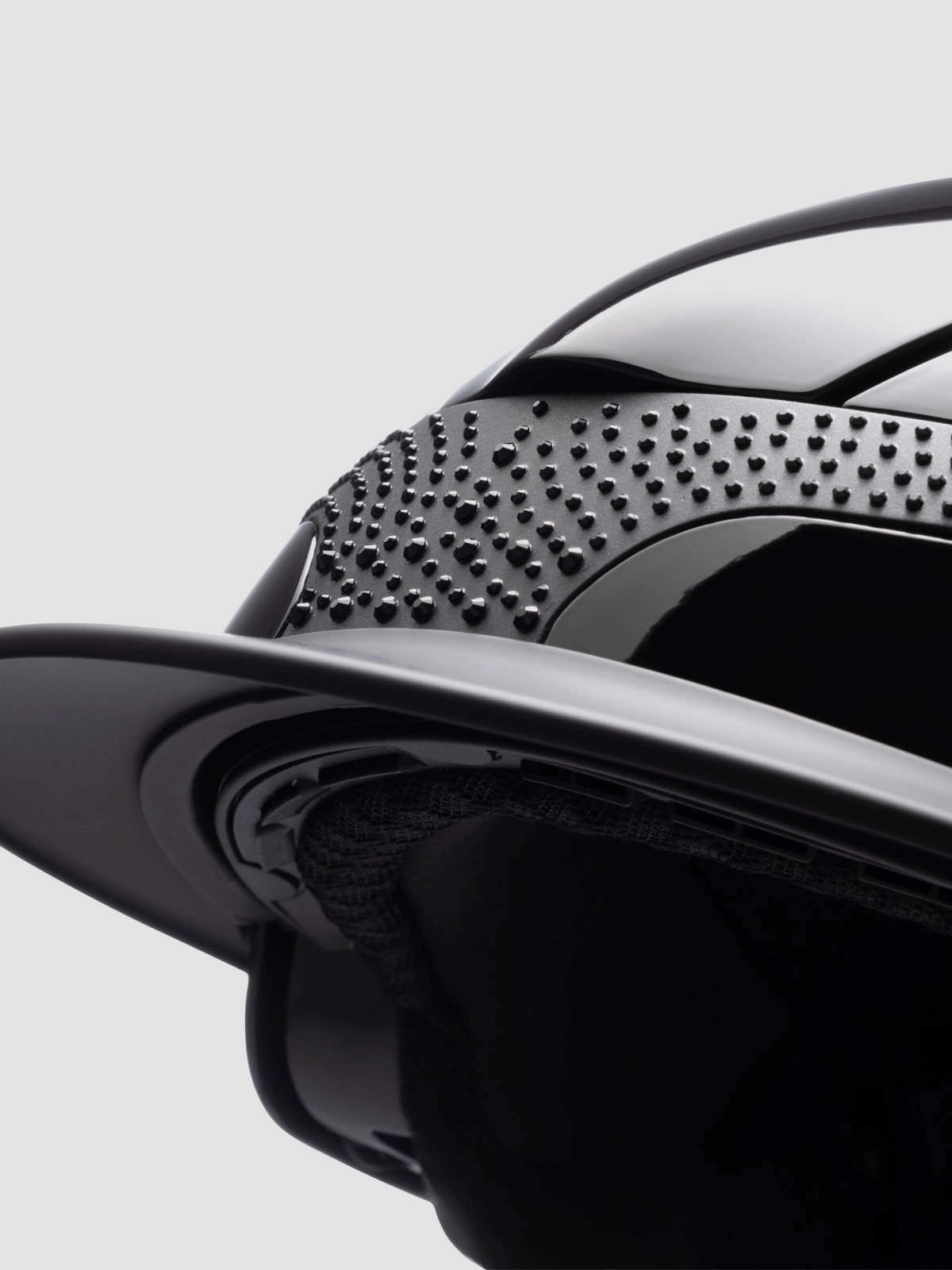 Шлем глянцевый Xanto, со стразами, широкий козырек, Equiline Италия