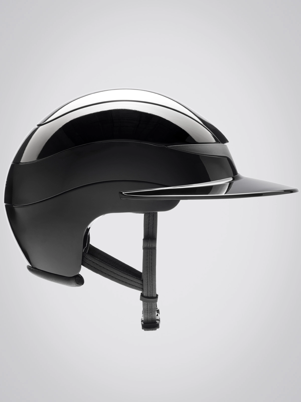 Шлем Xanto глянцевый, широкий козырек, Equiline Италия